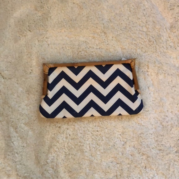 Bamboo / chevron clutch - Picture 1 of 3